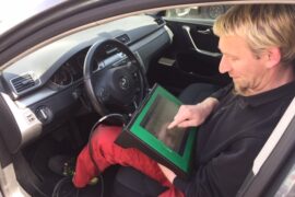 Fehler auslesen mit Diagnosegerät